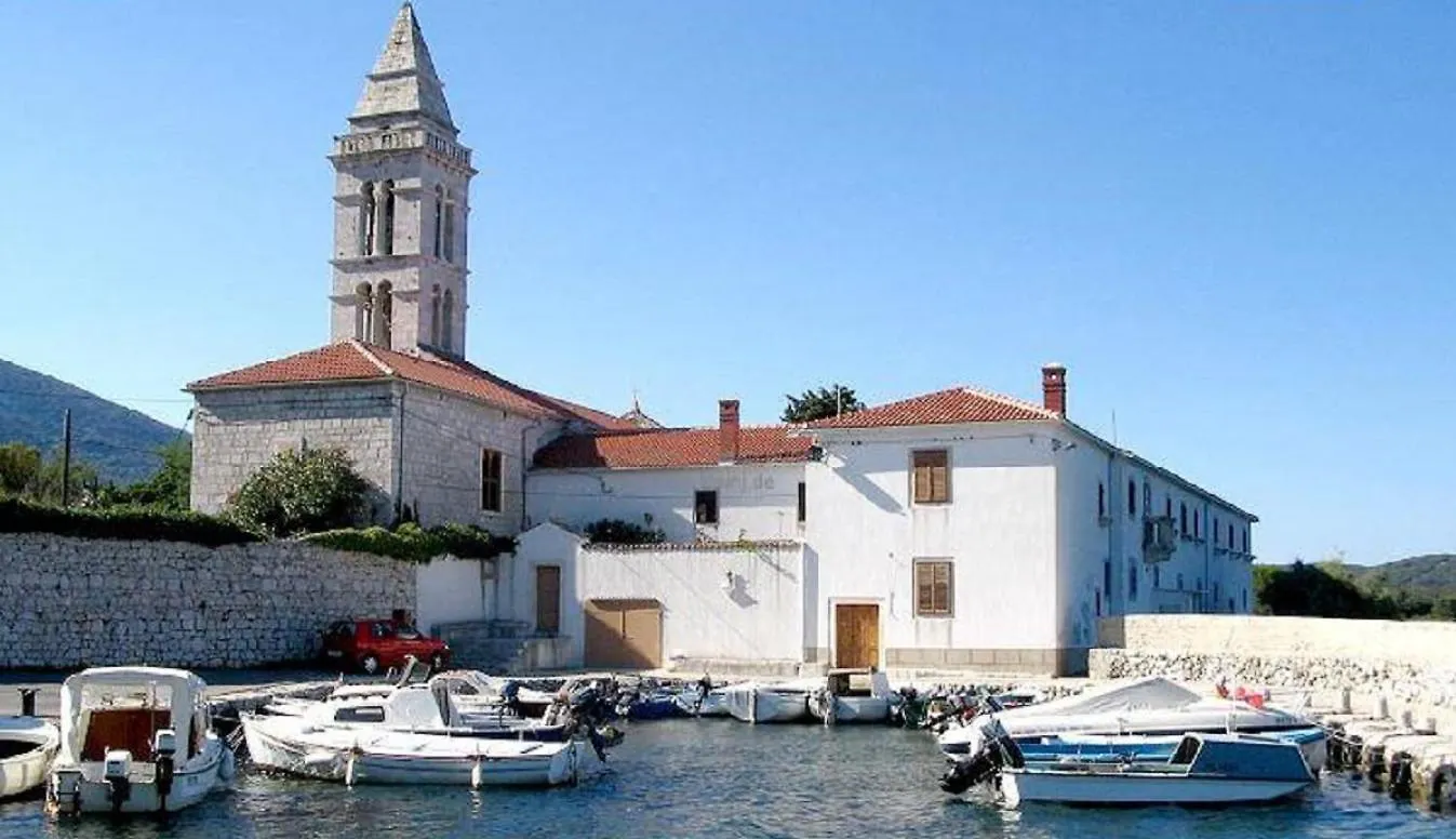 Apartment Centrum Nerezine - Apartman Croatia